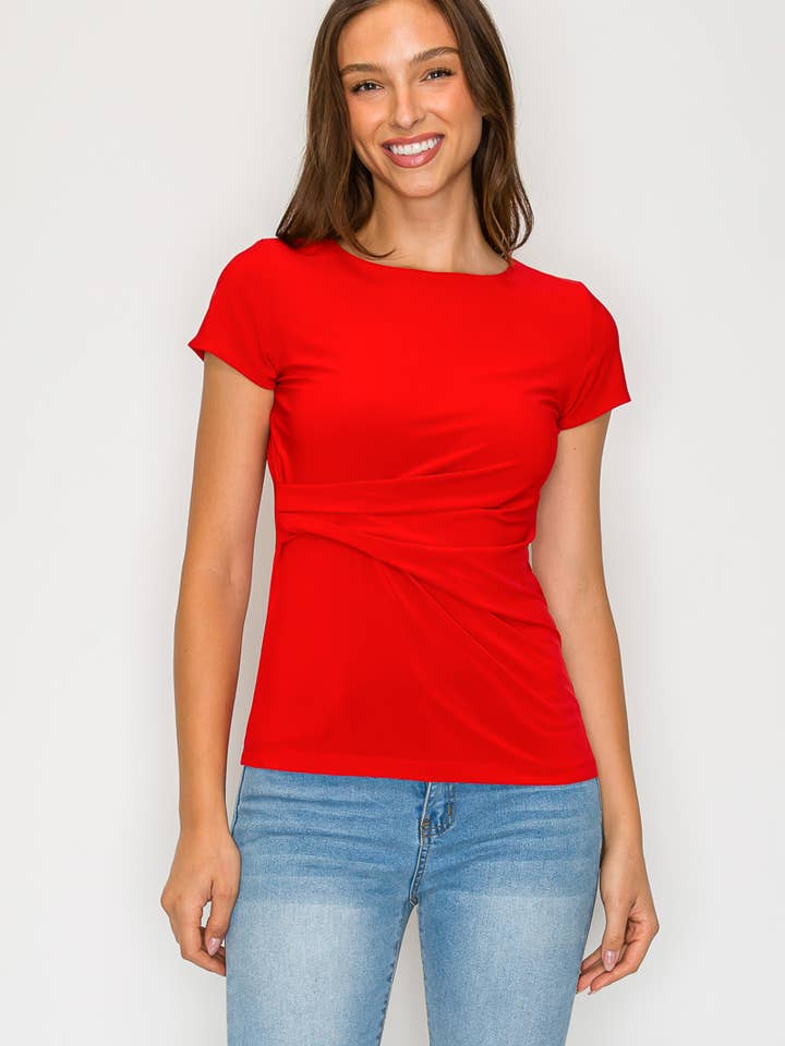 Top a maniche corte per la vendita all'ingrosso da parte di DNA Couture