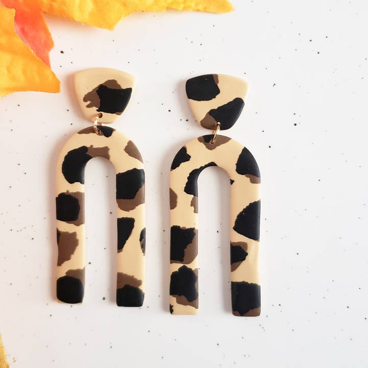 LulaLina Design - Vendita all'ingrosso Orecchini pendenti - Ciondoli lunghi leopardati | Orecchini autunnali in argilla polimerica per Halloween