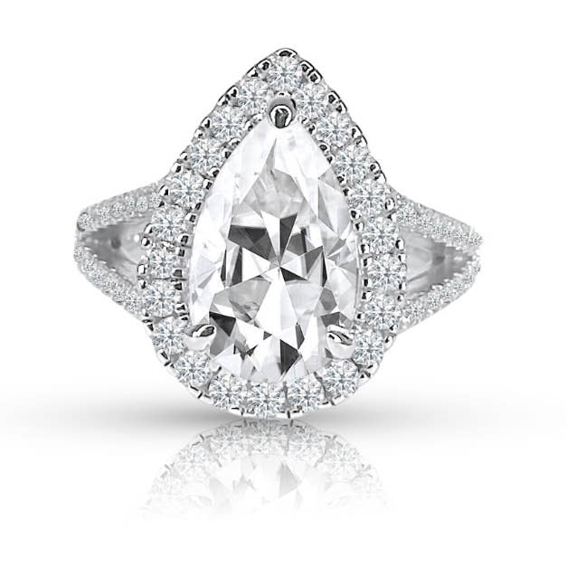 Bague de fiançailles en argent sterling avec moissanite taille poire de 3,0 ct pour la vente par Ring Deluxe Fine Jewelry