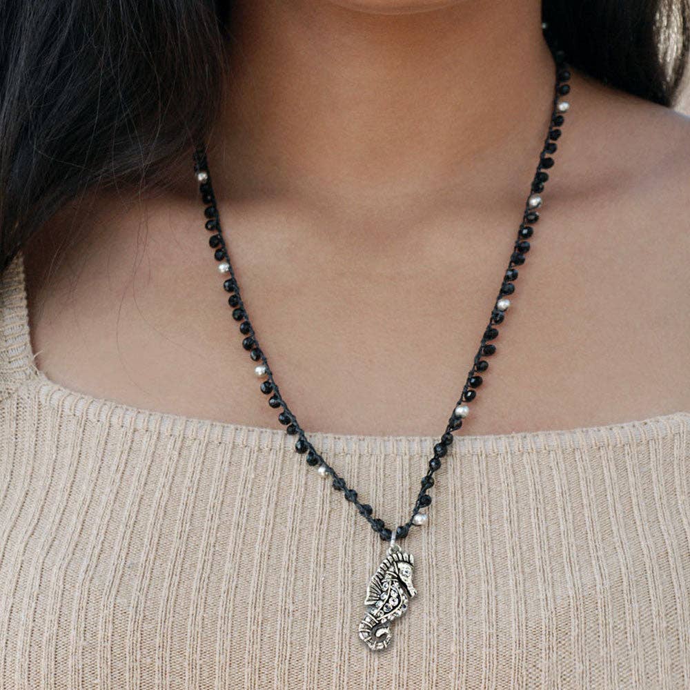 Sweet Romance Jewelry – wholesale Pendant/charm necklace – Boho Beaded Seahorse Necklace N13660
