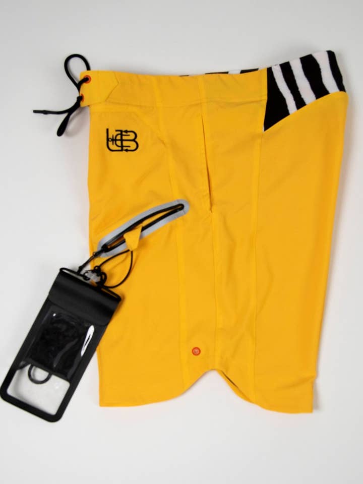 Gul Zebra for engroshandel hos Underground Beach Club