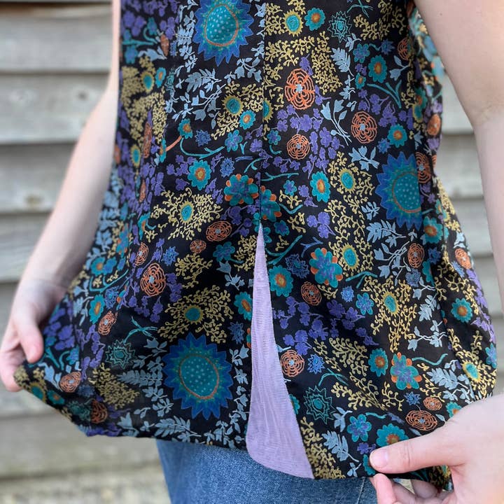 Josefina Top Blooms Mini for wholesale on Faire4