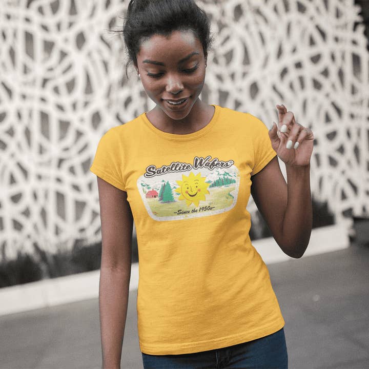 www.sweetvintagetees.com - Wholesale Screen Printed T-Shirt - Unisex - Gerrit’s Satellite Wafers® the Original 1950s Tee3