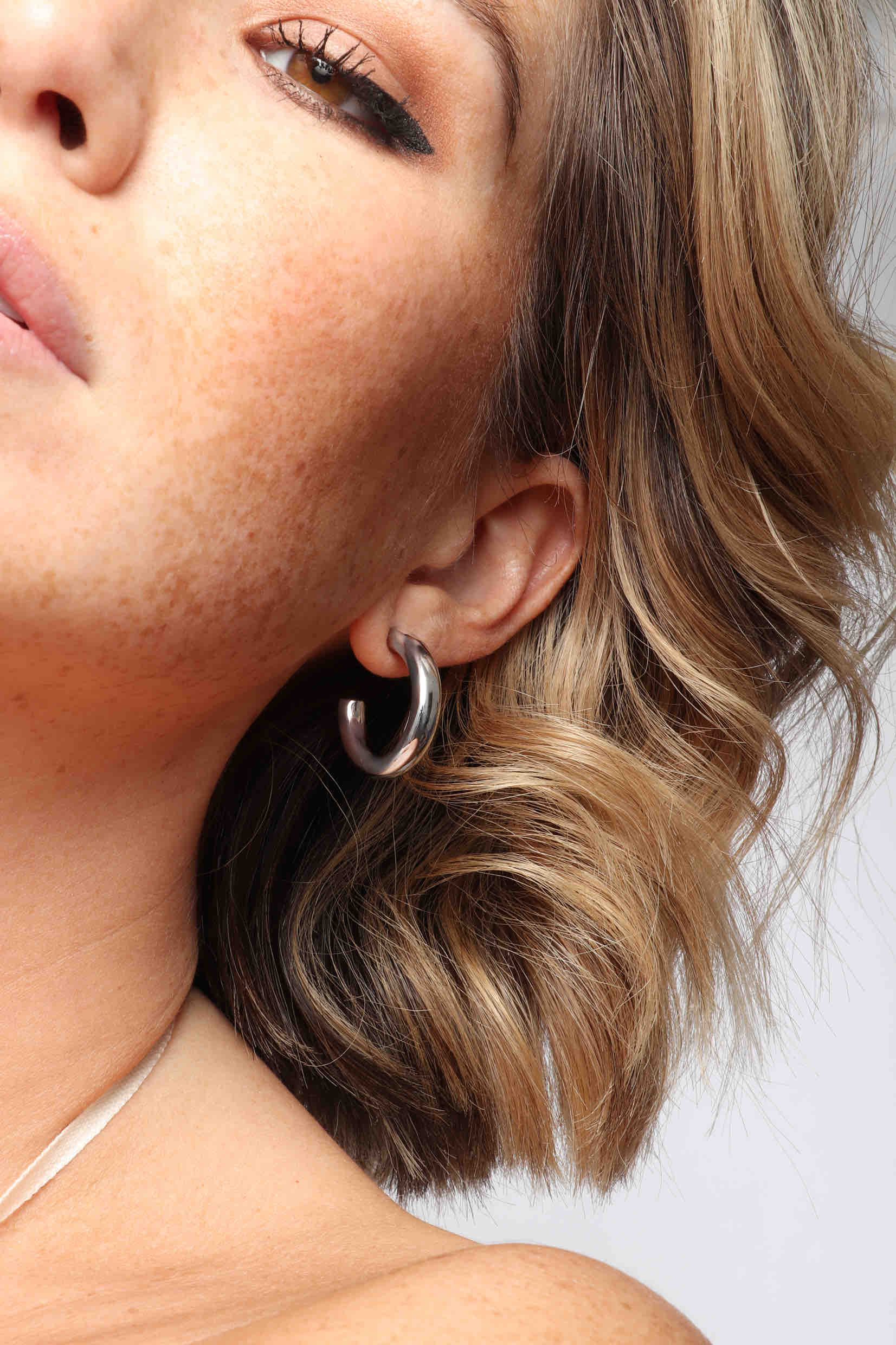 Marrin Costello - Wholesale Hoop Earrings - MICHAELA HOOPS 1"3