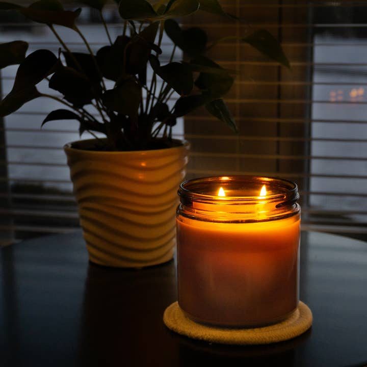 Commonwealth Candle - Wholesale Jar/Filled Candle - Banana Nut Bread