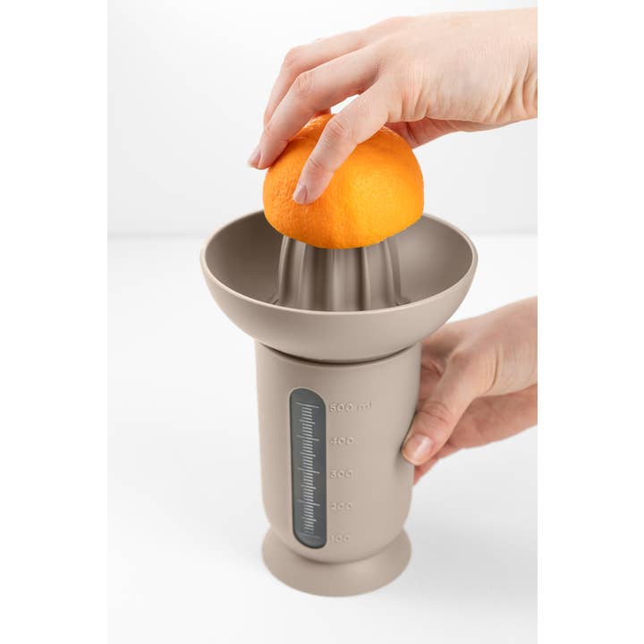 Blim Plus - Wholesale Juicer - Ufo juicer | with measuring jug 500 ml13
