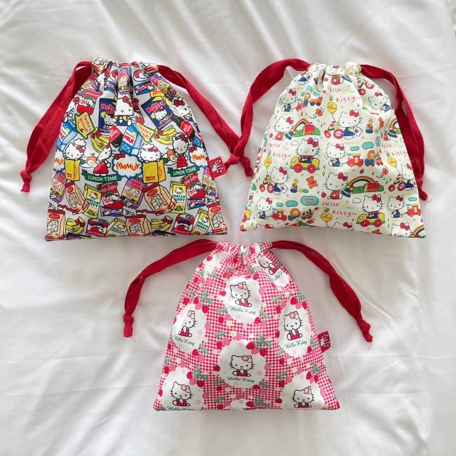 MOND HAUS - Wholesale Gift Bag - Momo Pouch, Cute Kitten Character Pattern Gift Bag0