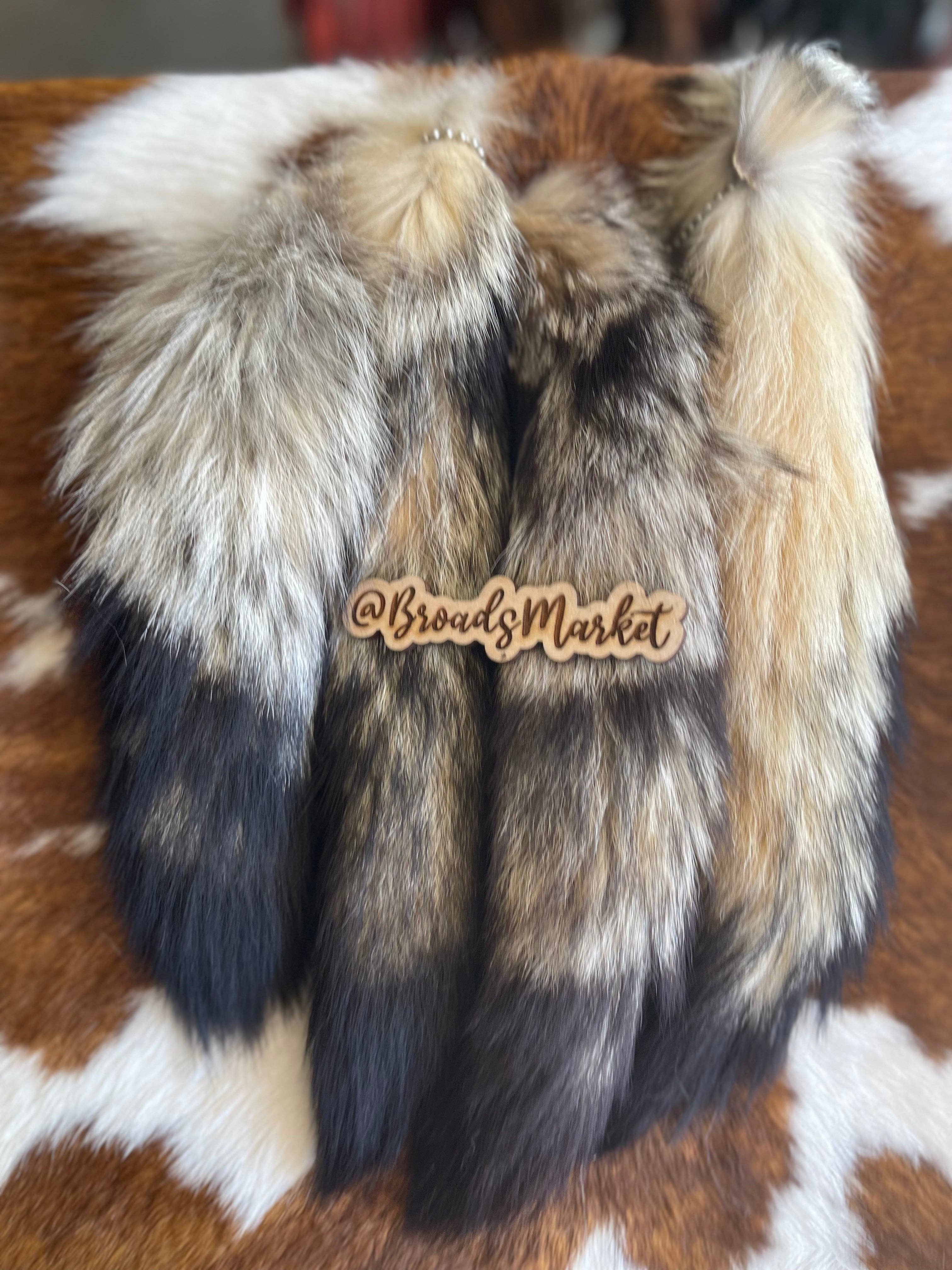 Broads Market - Vente Décorations de table - Queues de renard en tricot1