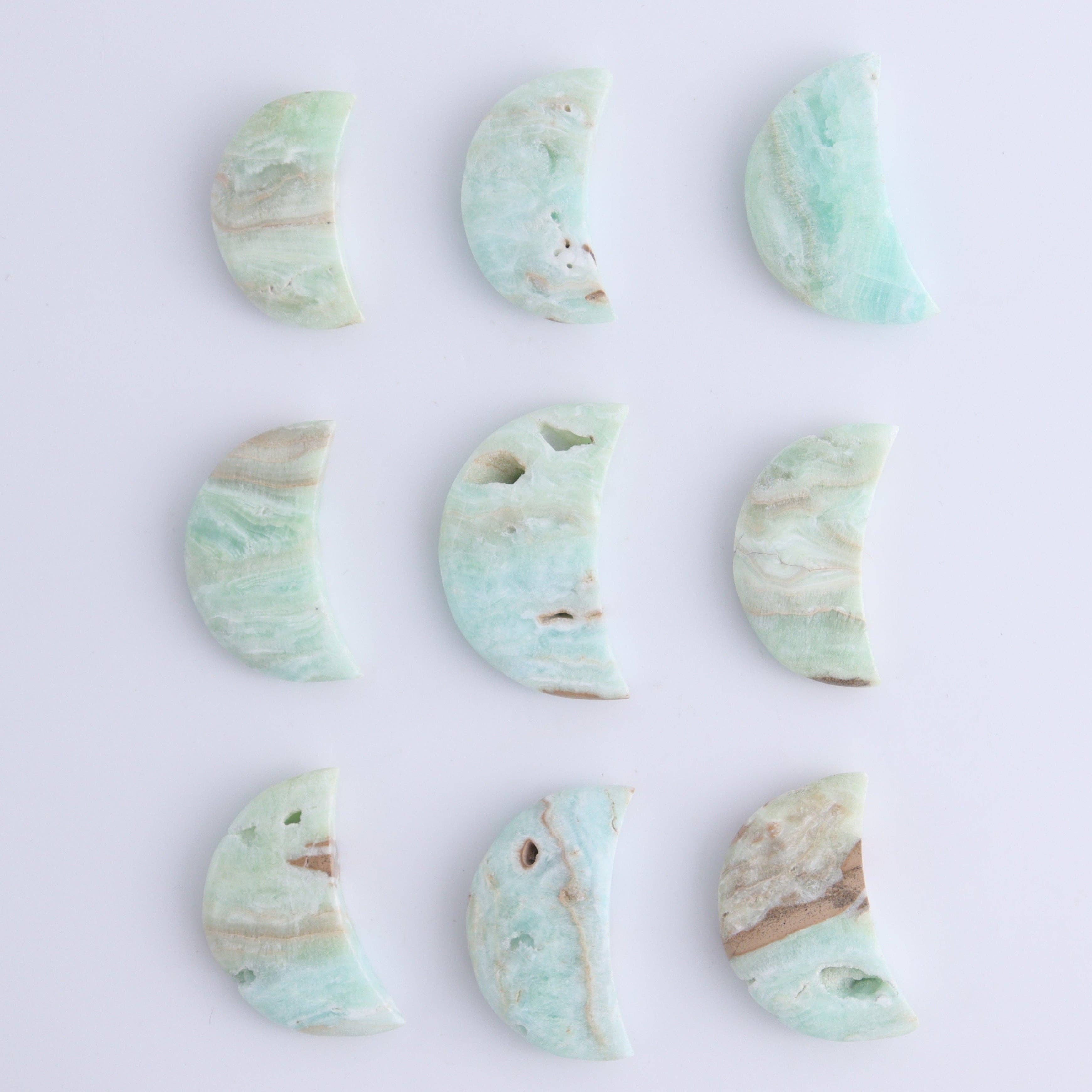 Mi Esperanza Minerals - Wholesale Spiritual Stone/Crystal - One Caribbean Calcite Little Moon1