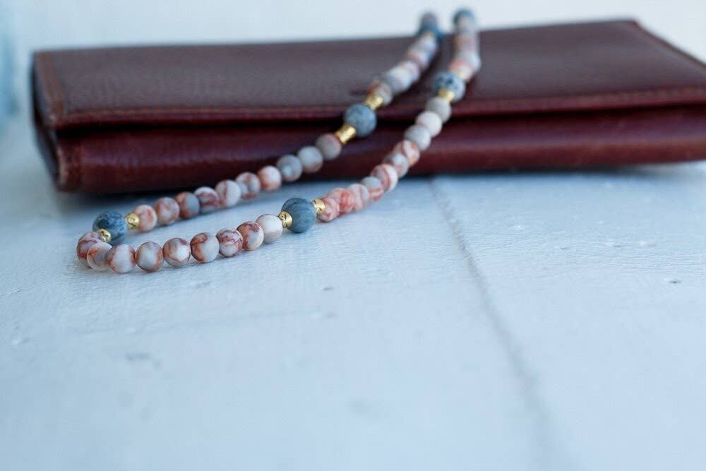 Silbert Bijoux - Vendita all'ingrosso Collane di perline/perle - Collana Grace con pietre naturali rosa e pietra Picasso0