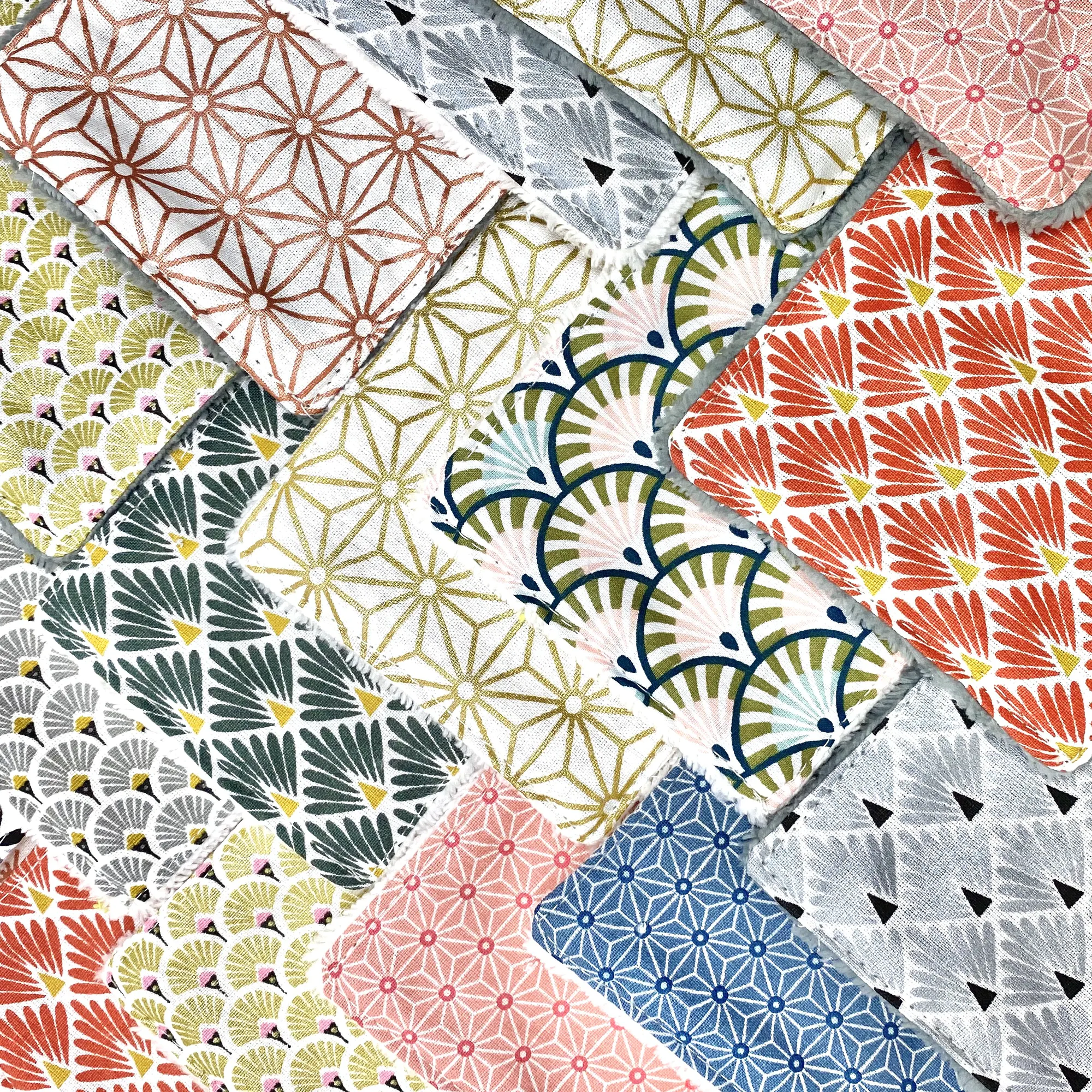 Emmanuel Création - Vente Démaquillants - Lingette démaquillante écolo petit modèle, "Géométrique"2