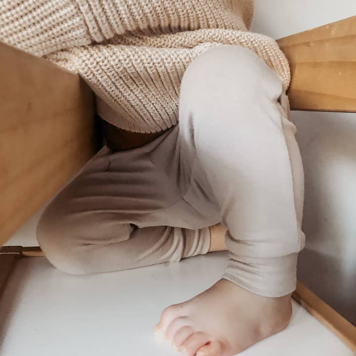 Bamboo Pocket pants - Dawn for wholesale by KEWE Clothing