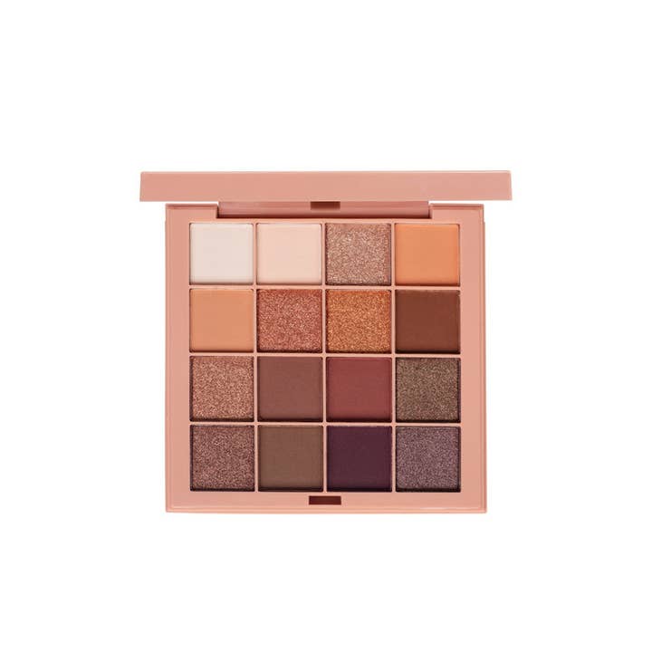 Sahara Sand Dune Eyeshadow and other Purchase Wholesale make up kwasten. Free Returns & Net 60 Terms on Faire trending on Faire.