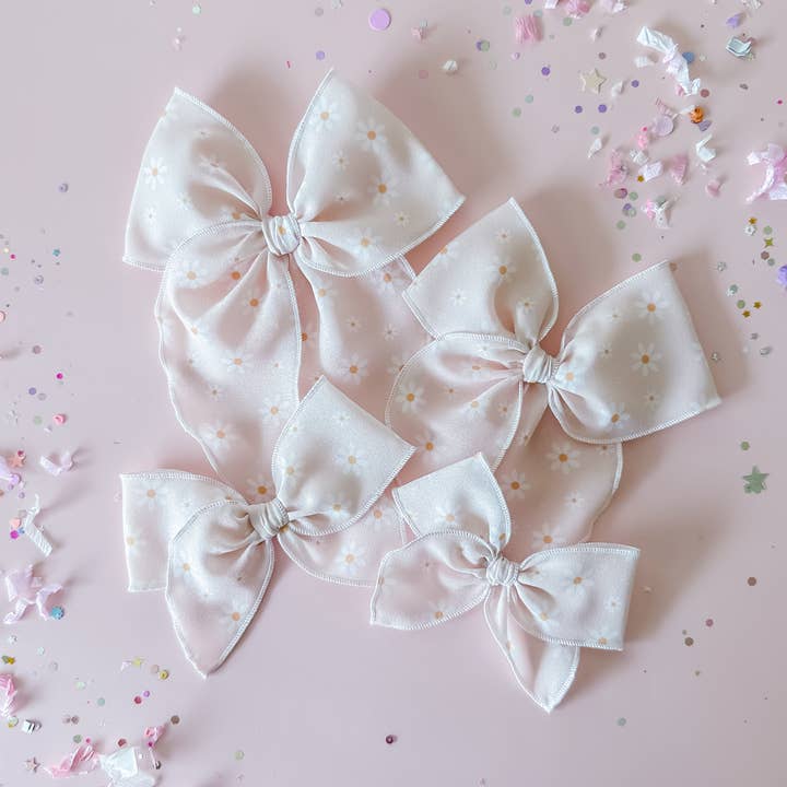 Boho Daisies, crepe for wholesale by Tiny Wonders Bows