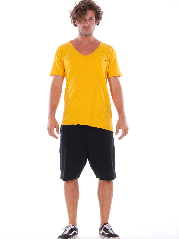 Wilde Tasche mit V-Ausschnitt für den Großhandel von Ravens View Ibiza