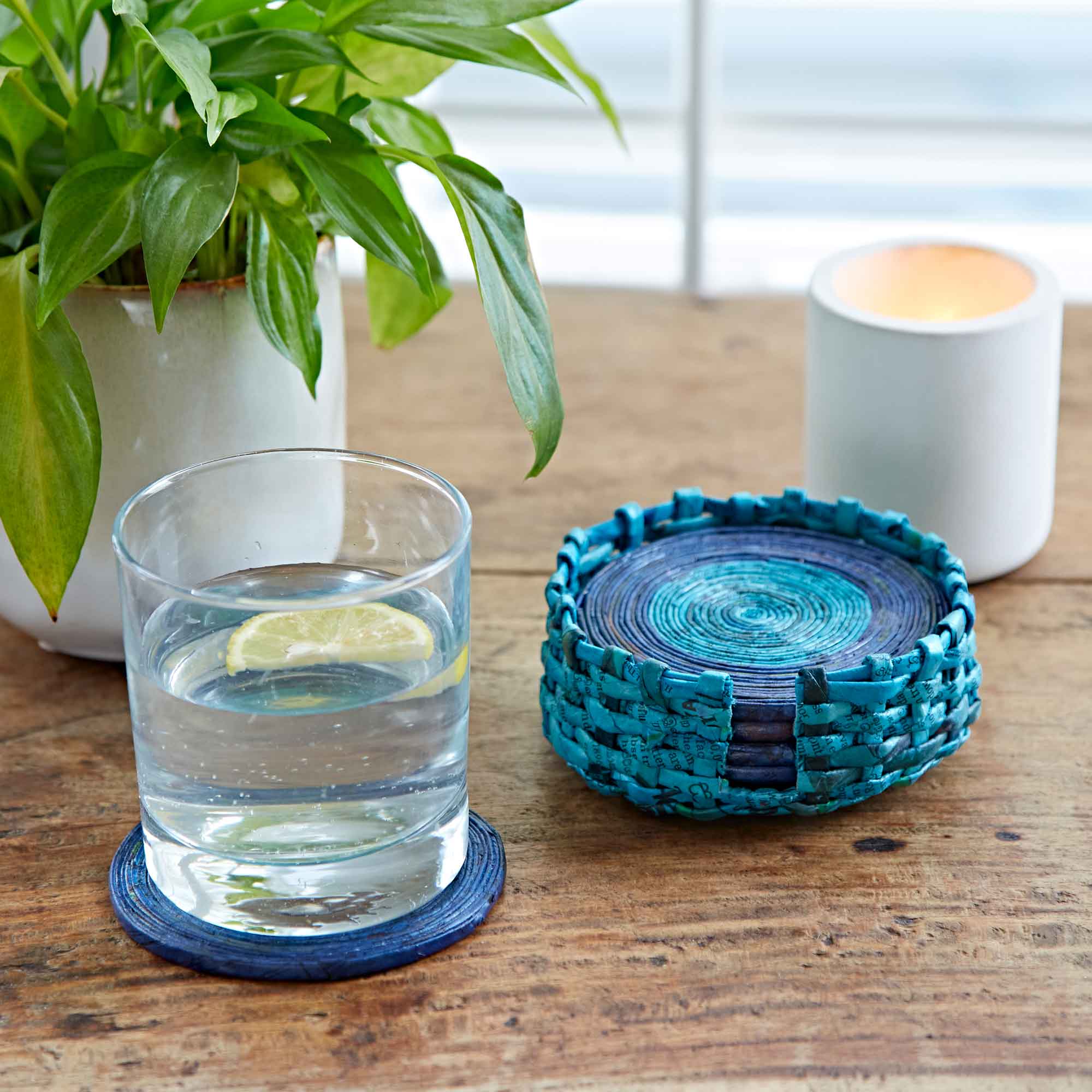 The Paper High Gift Company Limited - Vendita all'ingrosso Sottobicchiere - Set di sei sottobicchieri multicolori in giornali riciclati8