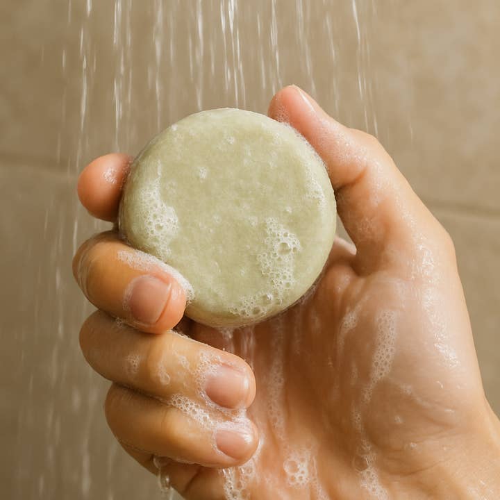 Sudz Cauldron - Vendita all'ingrosso Shampoo a saponetta/solido - Helix Shampoo Solido – Delicato e Purificante per Tutti i Tipi di Capelli1