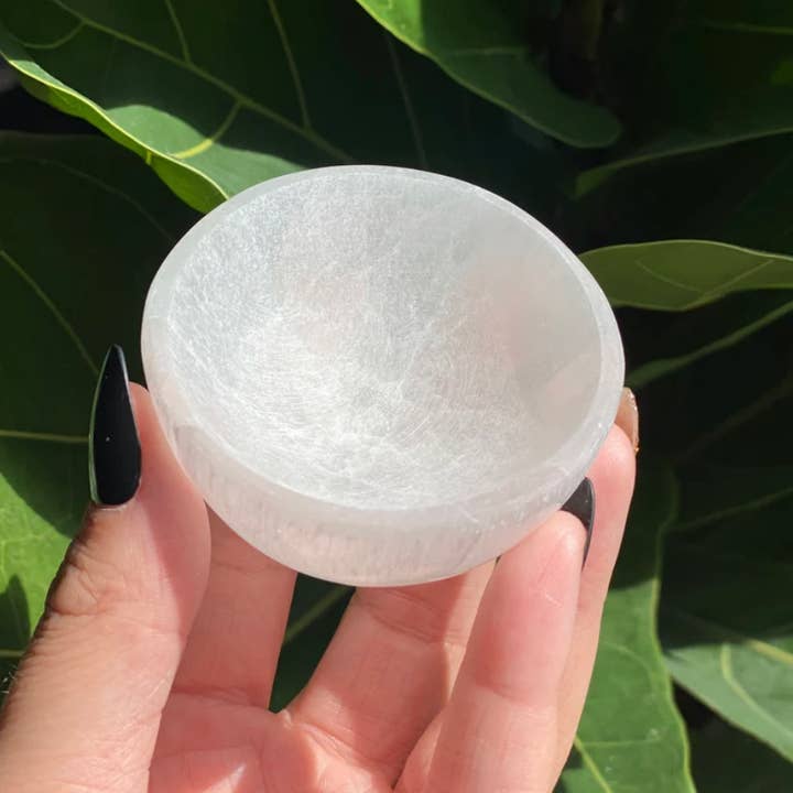 Moon River Designs - Wholesale Crystal Charging Plate - Small Selenite Bowls1