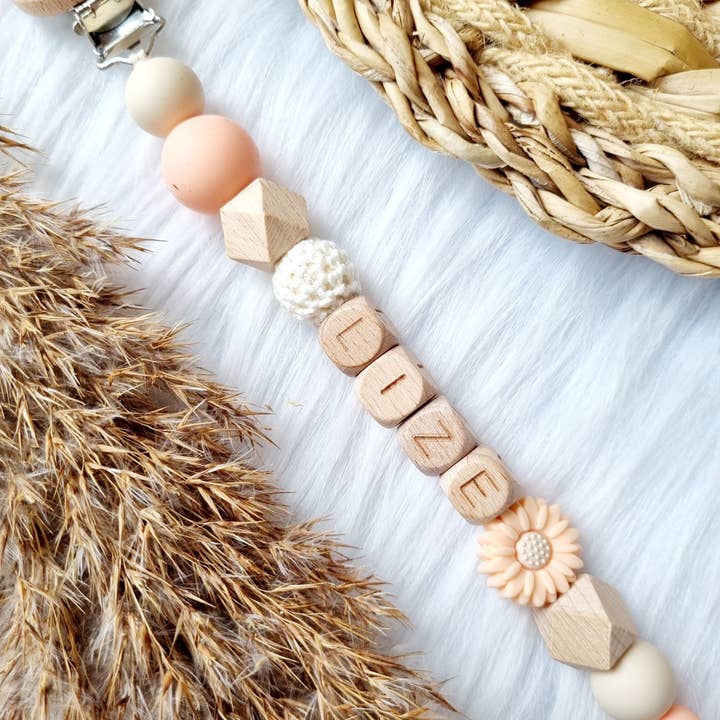 Happy by Lies - Venta al por mayor Clip para chupete - Bebé - Speenkoord con nombre - Daisy melocotón, beige