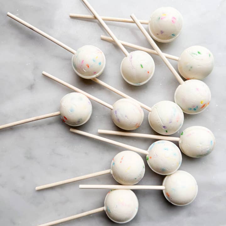 Candy: Large Lollies: Birthday Cake Lollipops for wholesale by Candy Making Co.