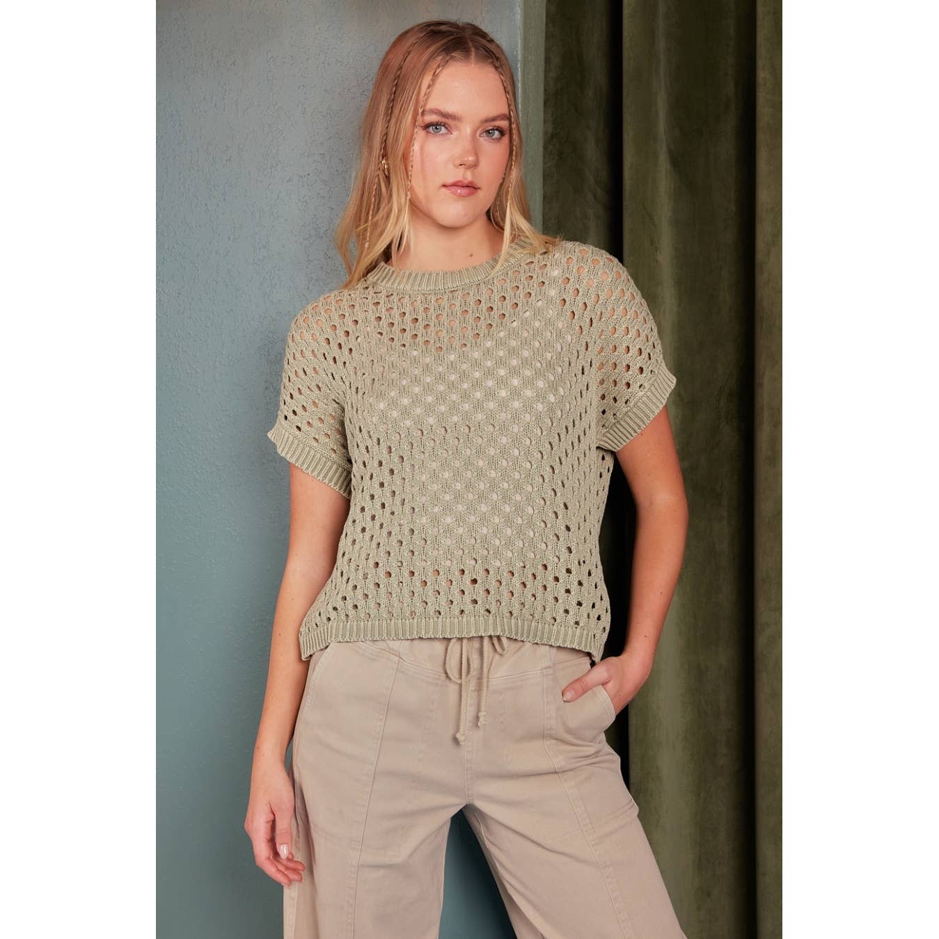 mittoshop – Großhandel Strickpullover – Damen – Mineral-waschgestricktes Kurzarm-Pullover-Top mit Lochmuster1