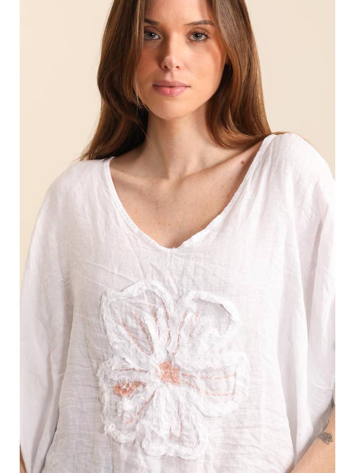 LÉA & LUC - Wholesale Tunic - Women's - Blouse with a flower in 100% Linen REF. 11209