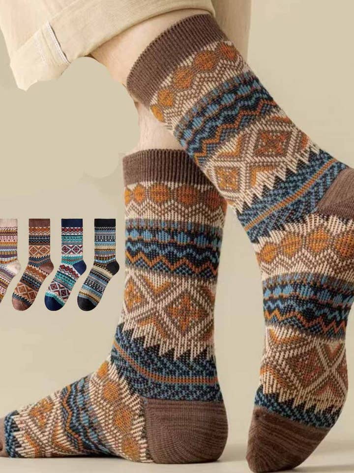 CWMS03047_MENS VINTAGE ETHNIC COTTON CREW SOCKS for wholesale by NINEXIS