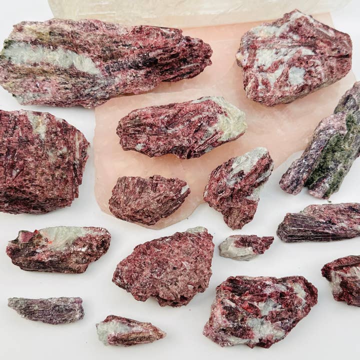 Rock Paradise – wholesale Andlig sten/kristall – Rosa turmalin på akvamarinmatris kristall1