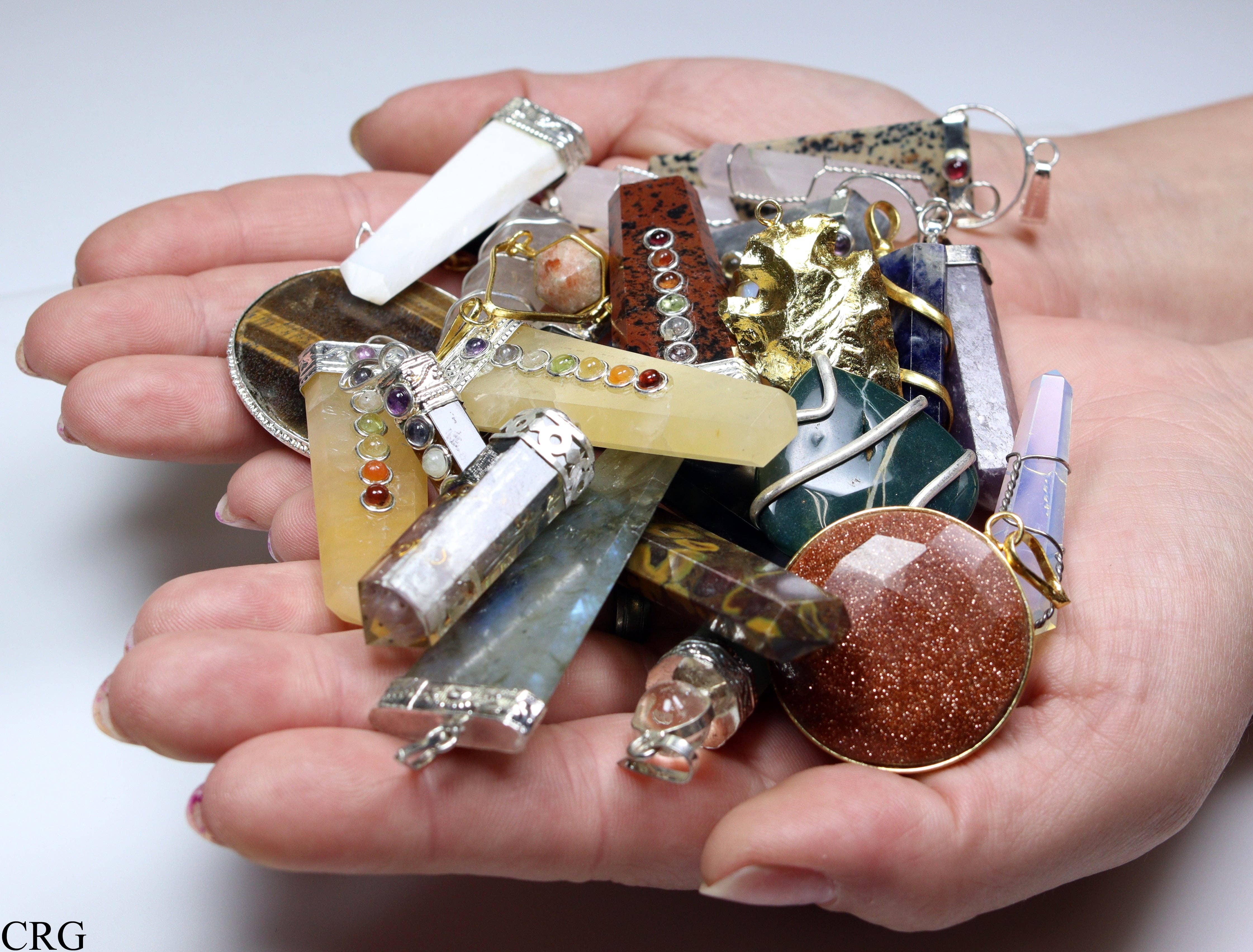 Crystal River Gems LLC – wholesale Individuell berlock/hänge – 20 st blandade ädelstenshängen i guldförgylld design2