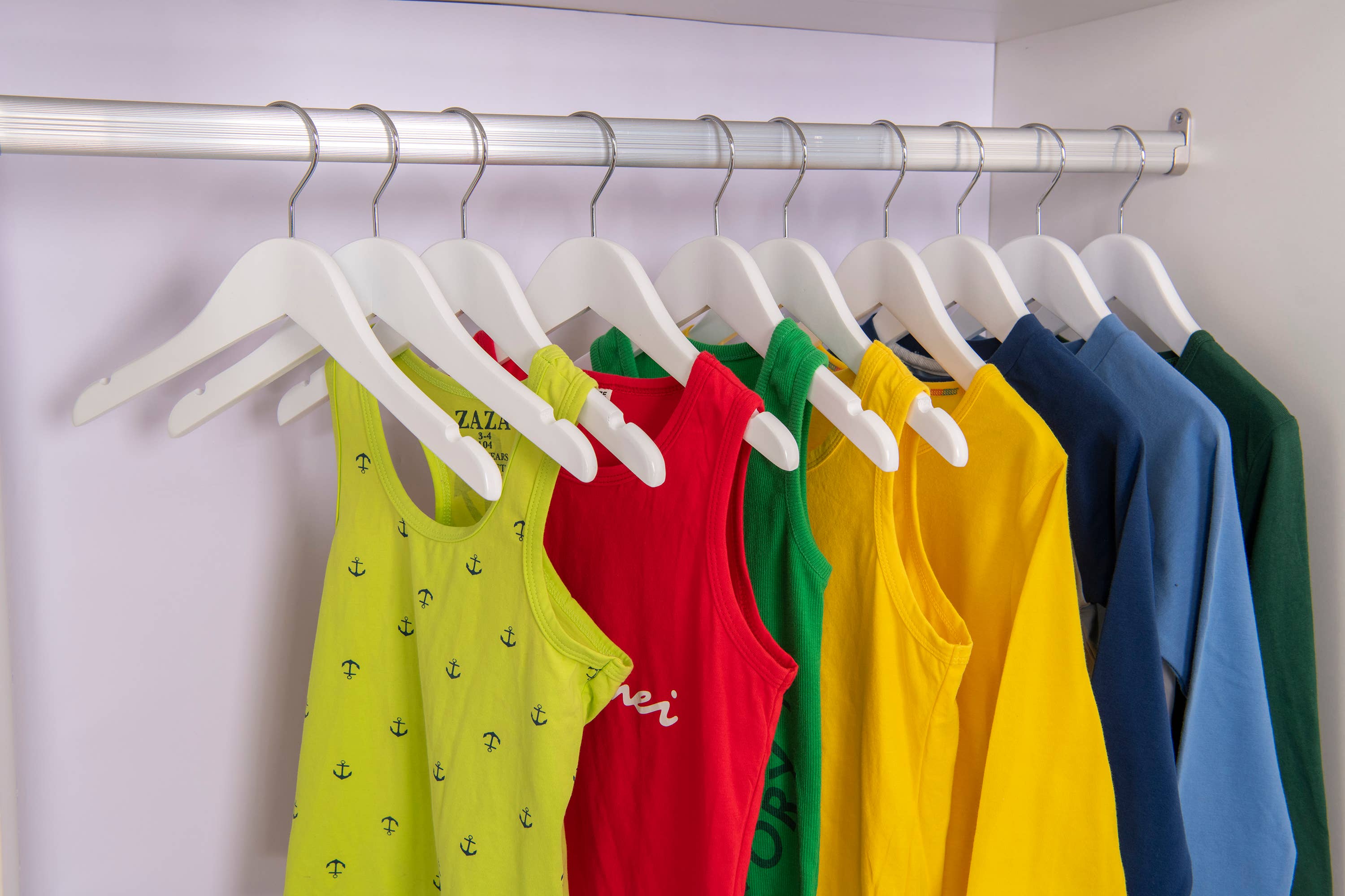 Quality Hangers - Wholesale Clothes Hangers - WK41- Kids Wooden Hanger, 12" White - 802