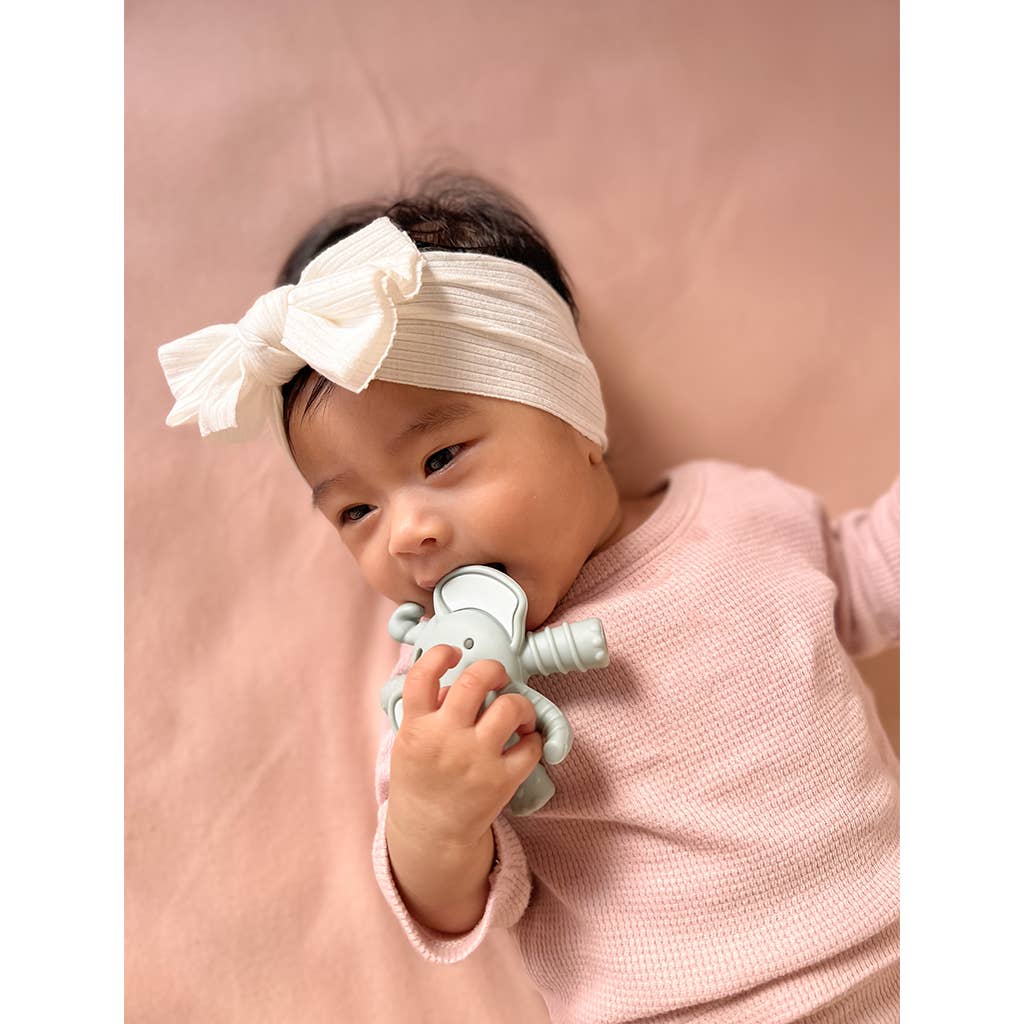 Itzy Ritzy - Wholesale Teether (Not Clip-On) - Baby - Ritzy Teether™ Baby Molar Teether9