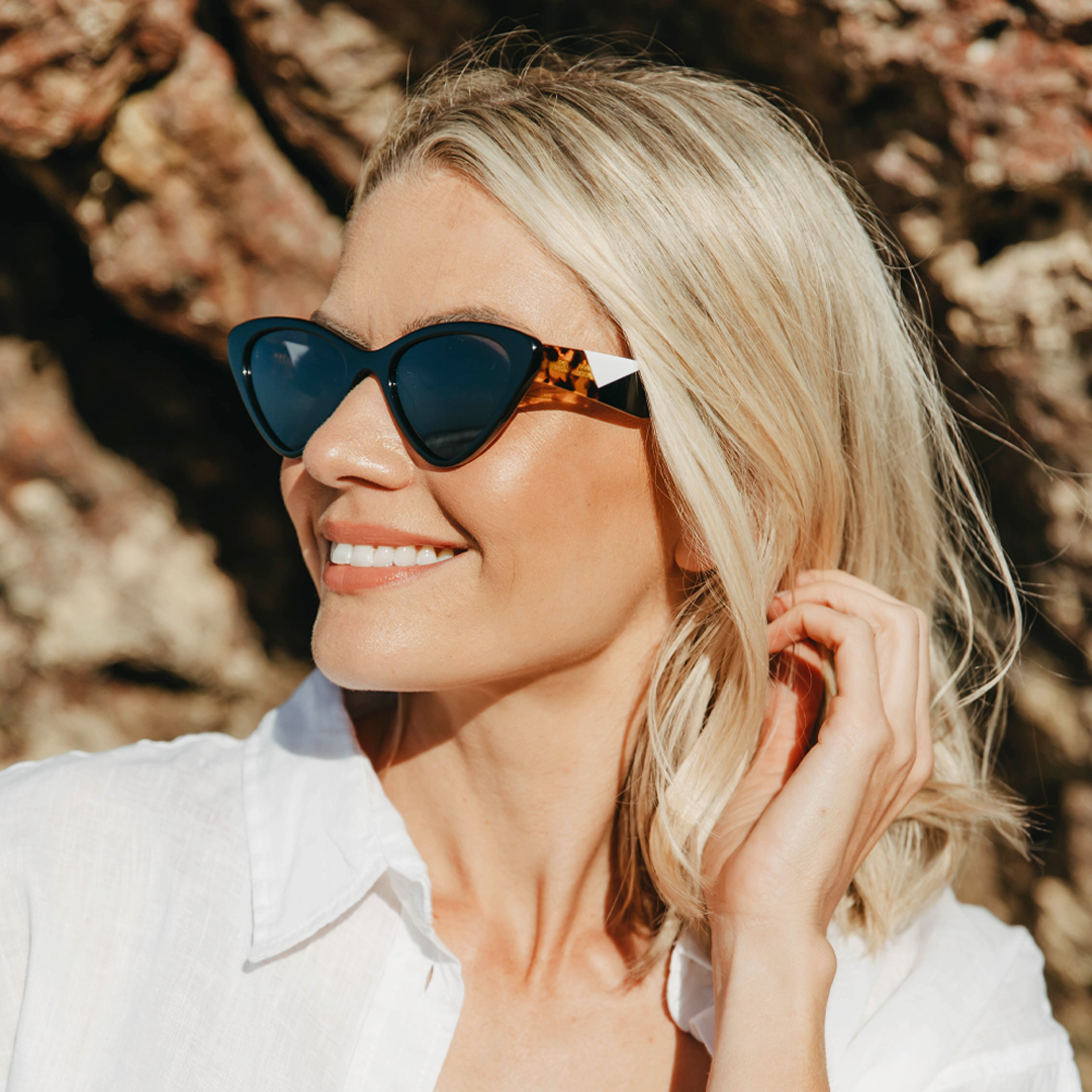 Life Less Common - Venta al por mayor Gafas de sol - Mujer - Gafas Atomic Black4