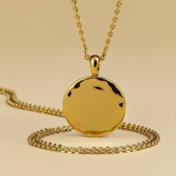 Collier Chaîne à Disques Martelés en Fusion Plaqué Or 18k pour la vente par Gold Lunar