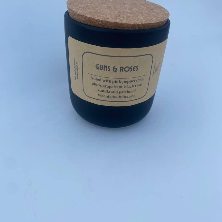 Fusils & Roses pour la vente par I Am The Vibe