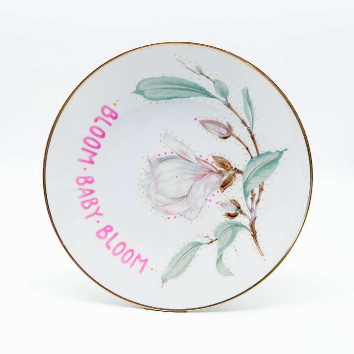 Assiette murale midi BLOOM BABY BLOOM "magnolia" pour la vente par ohRuby