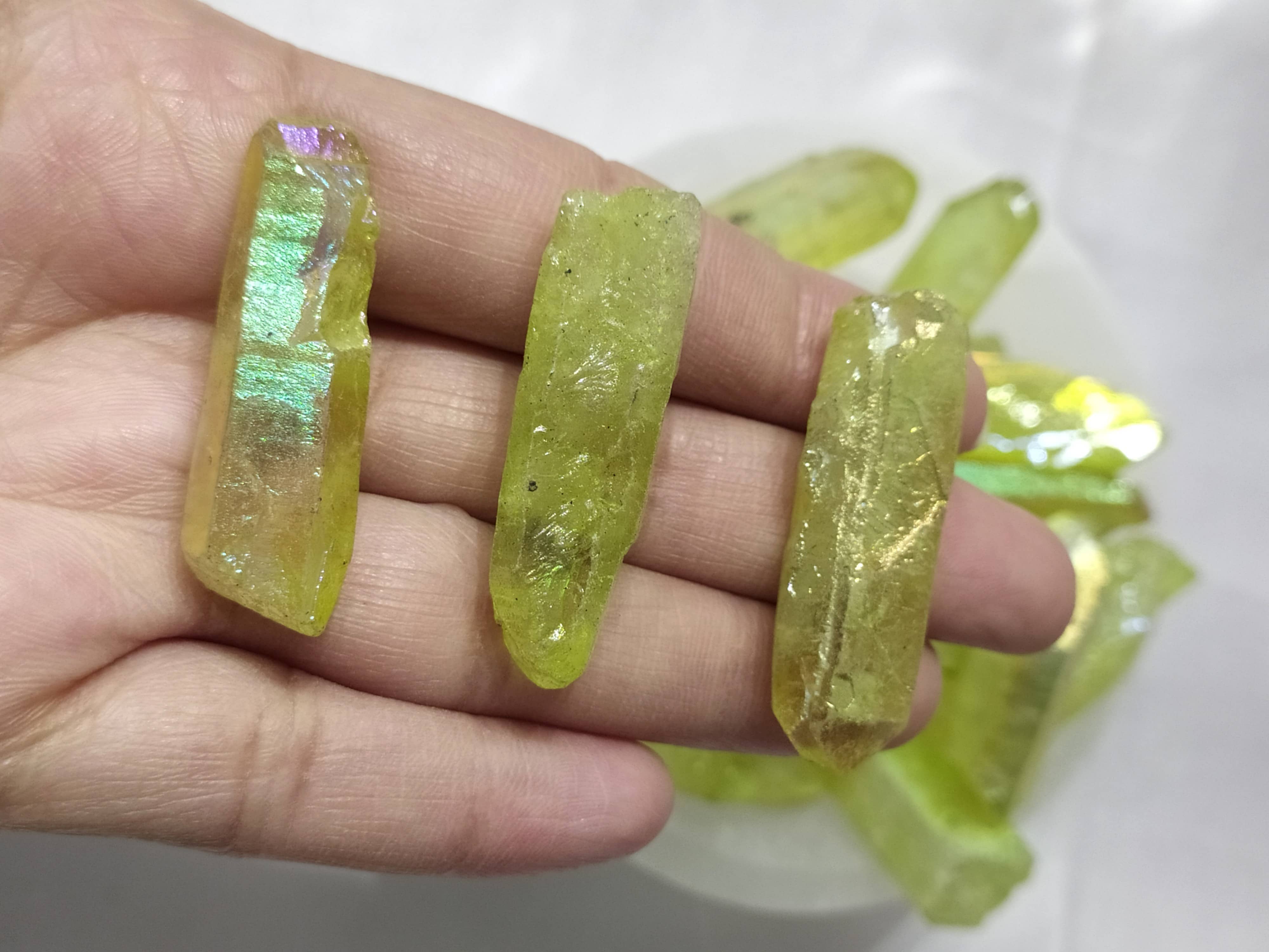 Soothing Crystals - Wholesale Spiritual Stone/Crystal - Angel Aura Quartz Point | Green Aura Point | Raw Crystals11