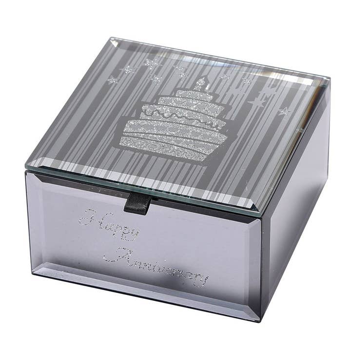 Boîte à bijoux 4.25 « x4.25" : Happy Anniversary pour la vente par Tobin Tate