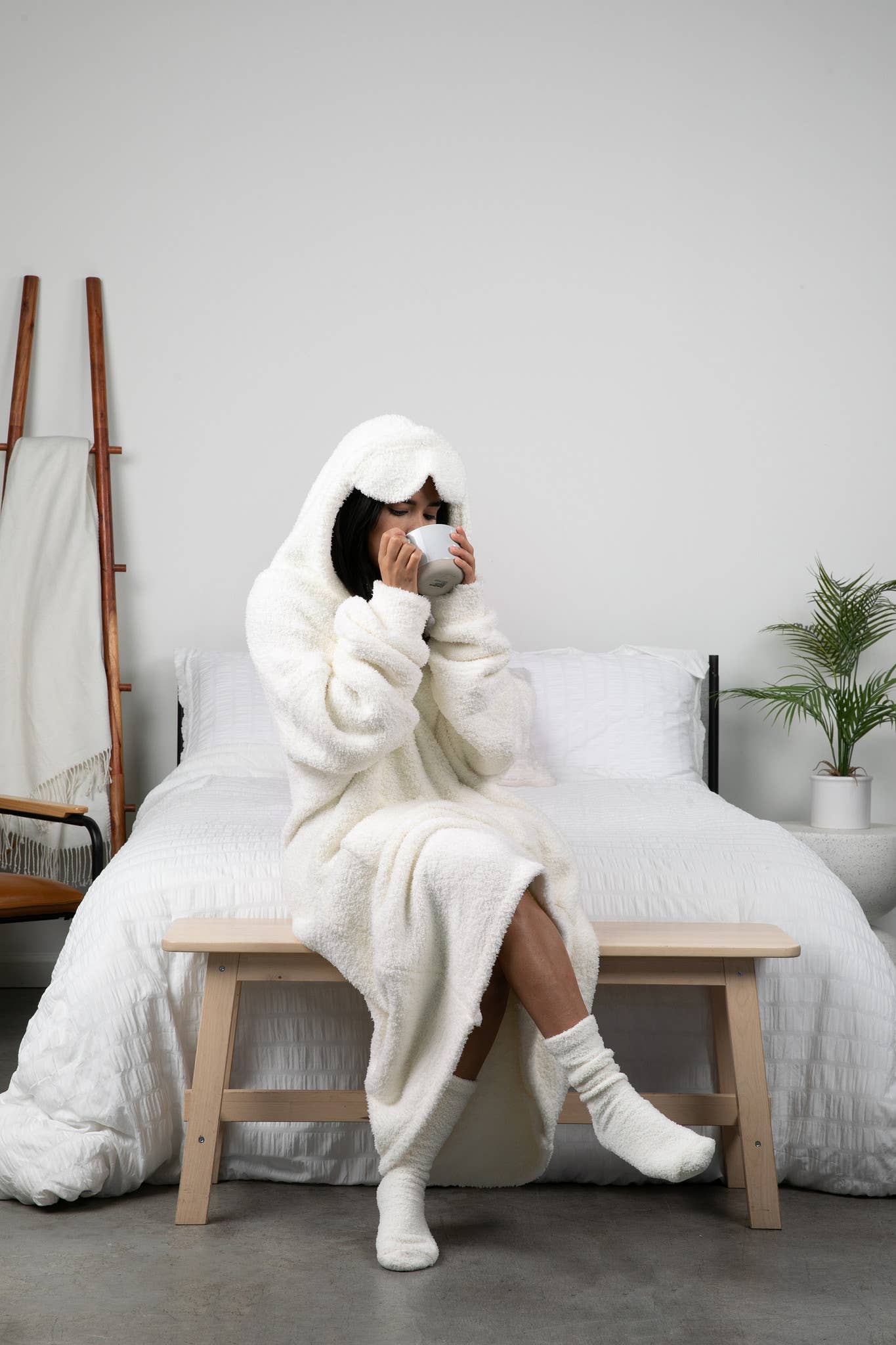 Big Blanket Co - Wholesale Hoodie - Women's - Premier Plush™ Hoodie10