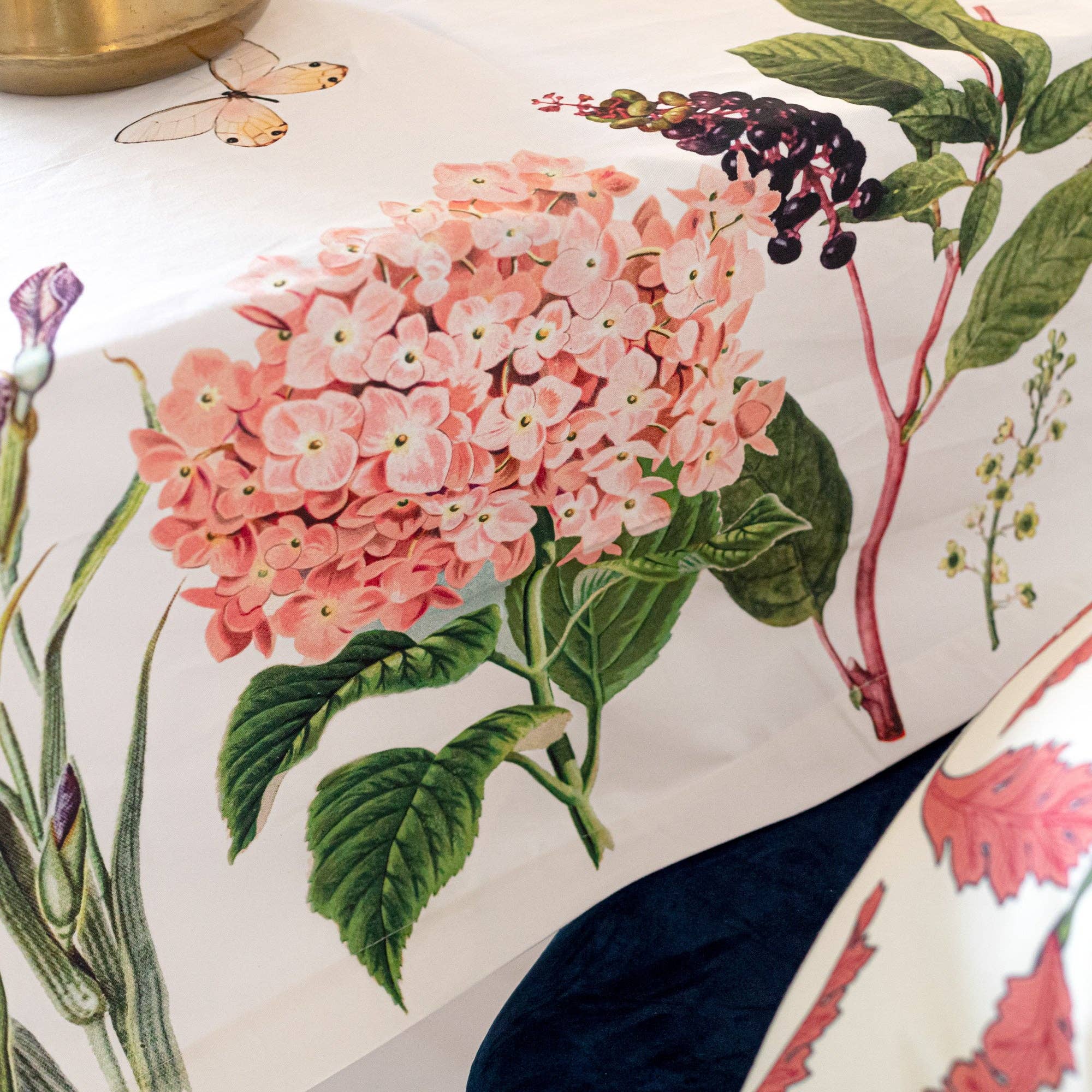 Happyfriday - Wholesale Tablecloth - Spring time Tablecloth1