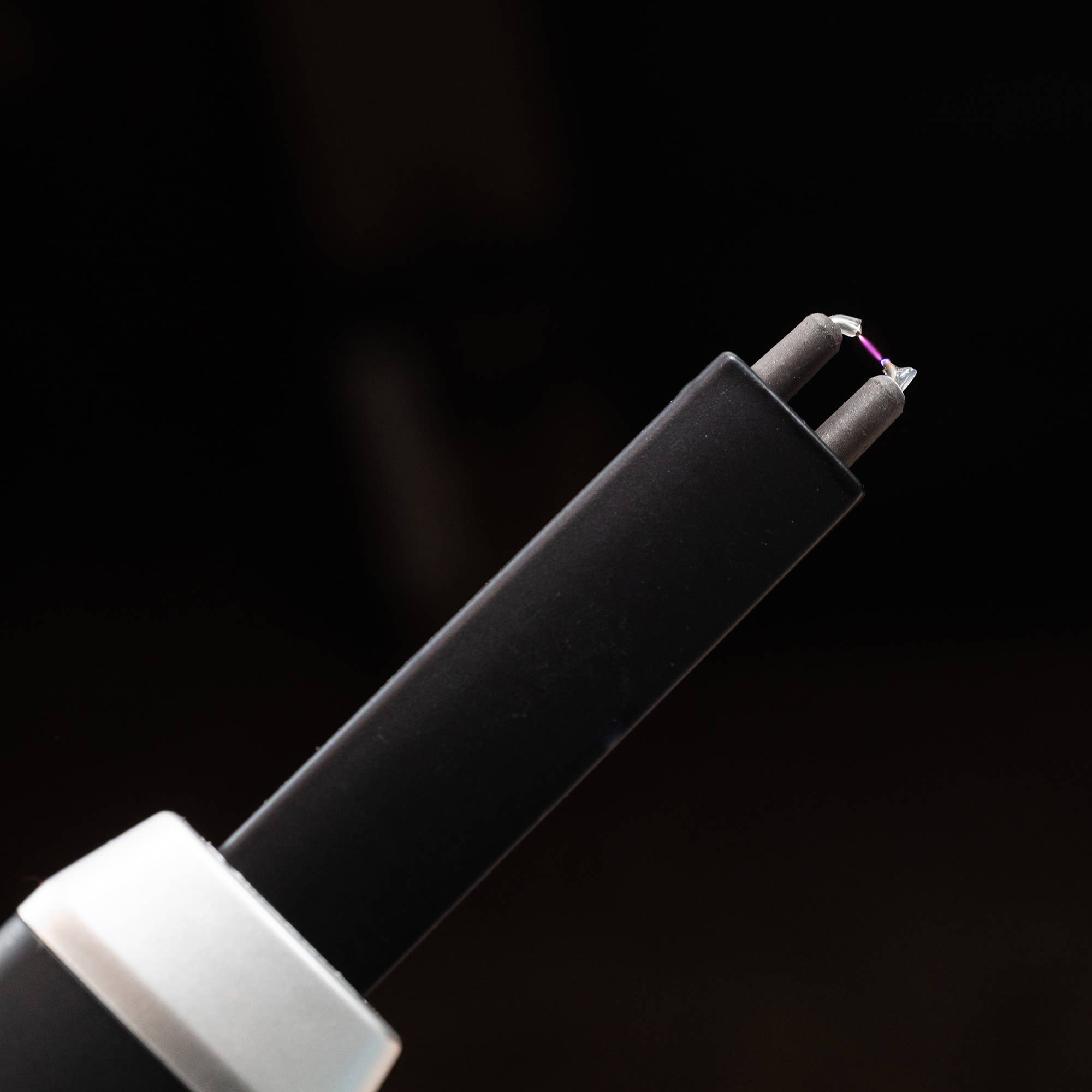 Mad Man - Wholesale Lighter - USB Arc Spark Lighter6