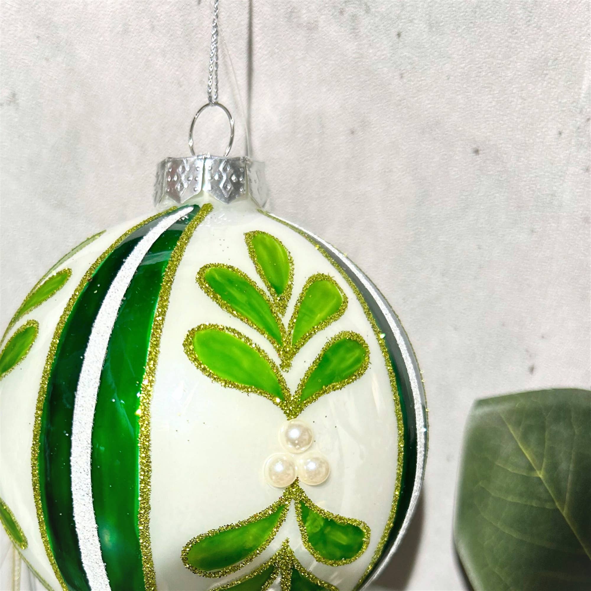 David Christopher's Collection - Wholesale Ornament - Modern Garden Leaf Ornament 4'"1