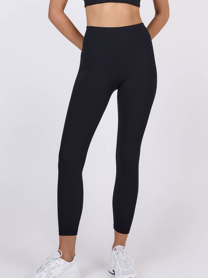 Confort Fondamental | Collant Infini 7/8 Noir pour la vente par DK Active