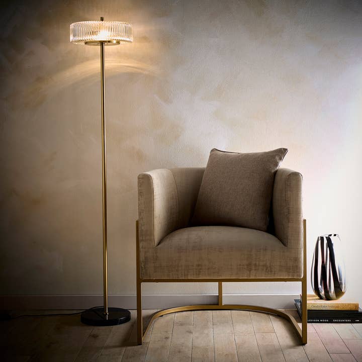 K LIVING - Wholesale Accent/Desk Lamp - 2 Light Clear Ribbed Glass Collection including Table lamp, Floor Lamp or Ceiling Pendant in a Brass finish3