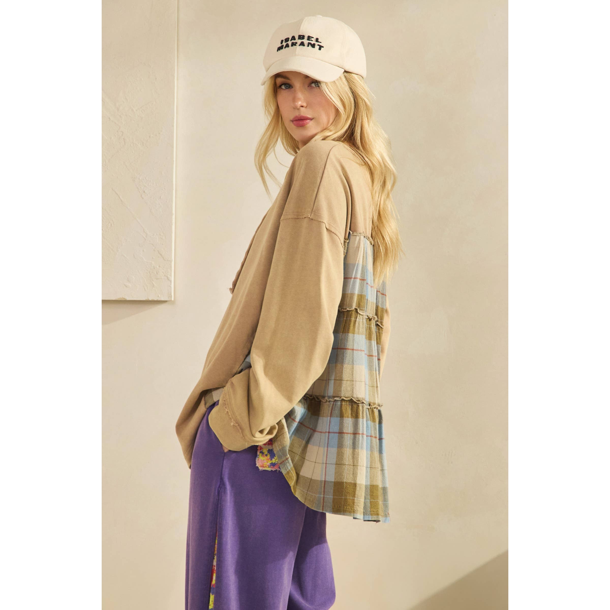 NATURLIGA RUSTIK CHARM RUTIG KONTRASTTOPP (ST7989-) för wholesale på Faire2