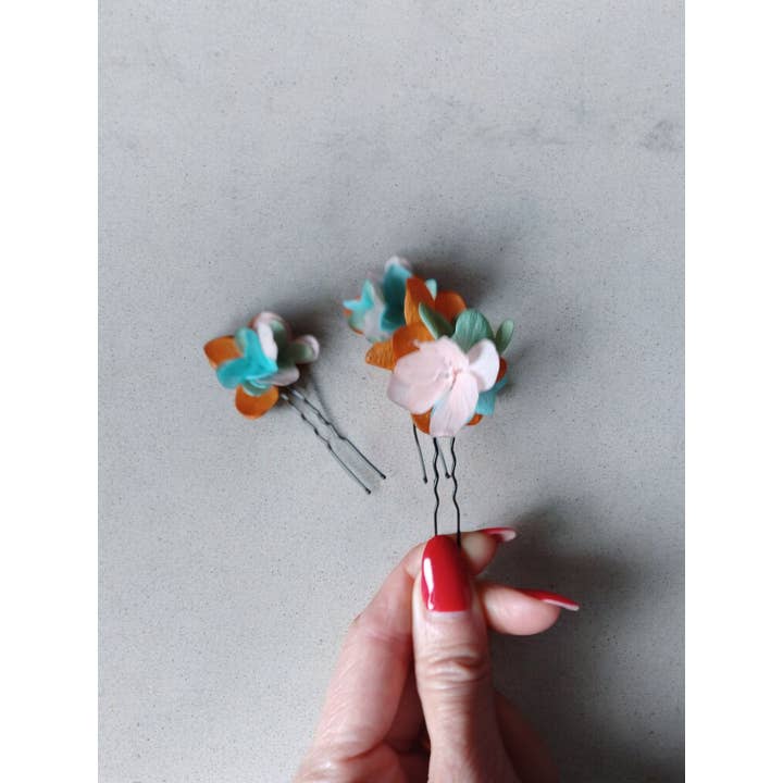 L'atelier du 6 - Wholesale Bobby Pin - Women's - Trio of colorful pins with stabilized natural flowers.4