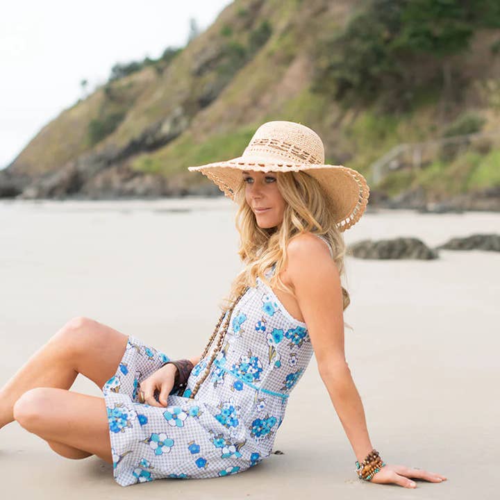 Natural Sombrero de Sol de Ala Ancha de Rafia Amy Summer de venta al por mayor en Faire3