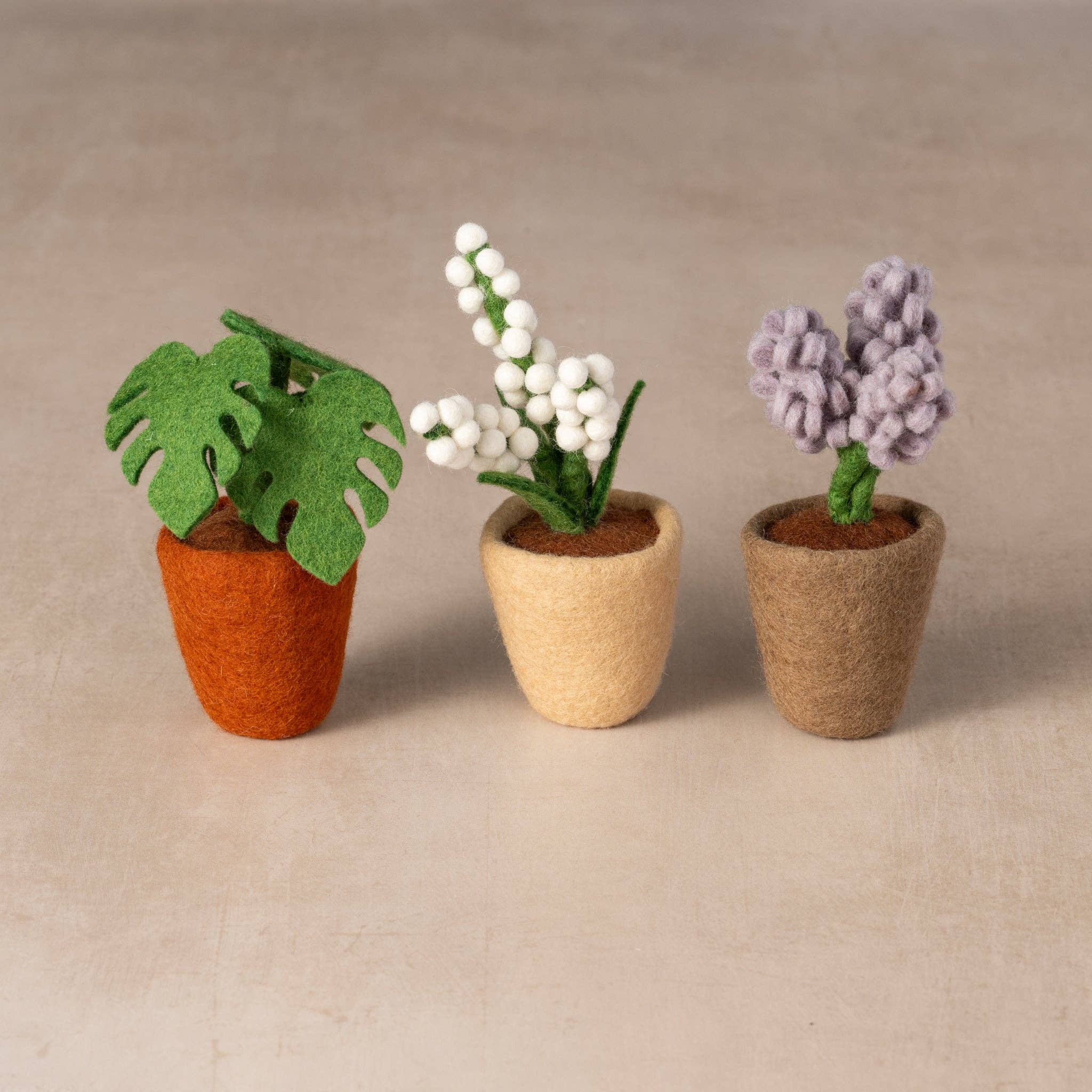 Ten Thousand Villages - Wholesale Artificial Flowers - Felted Flower Pot - Baby's Breath3