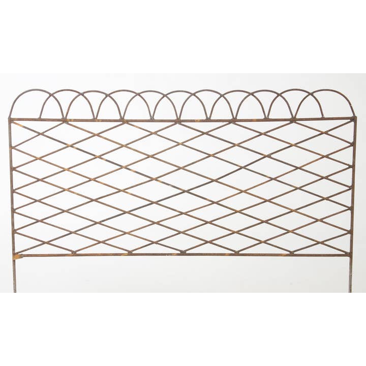 Garden Iron And More - Wholesale Outdoor Ornament/Decor - Wrought Iron Fence with XX's Pattern