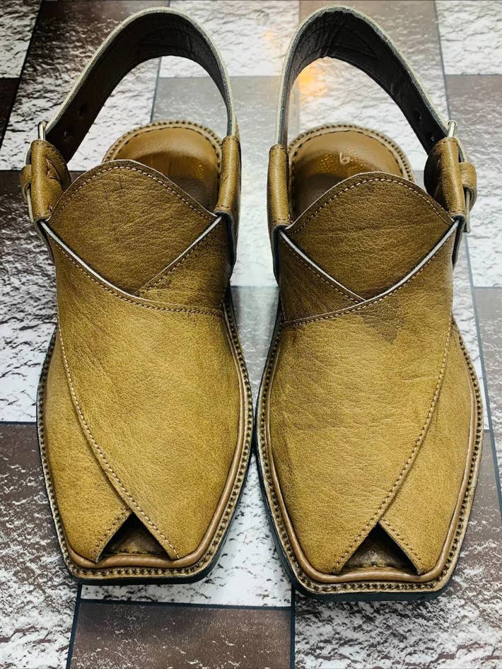 Chaussures faites main de la meilleure qualité, sandales en cuir Tradition pour hommes pour la vente par vintarust