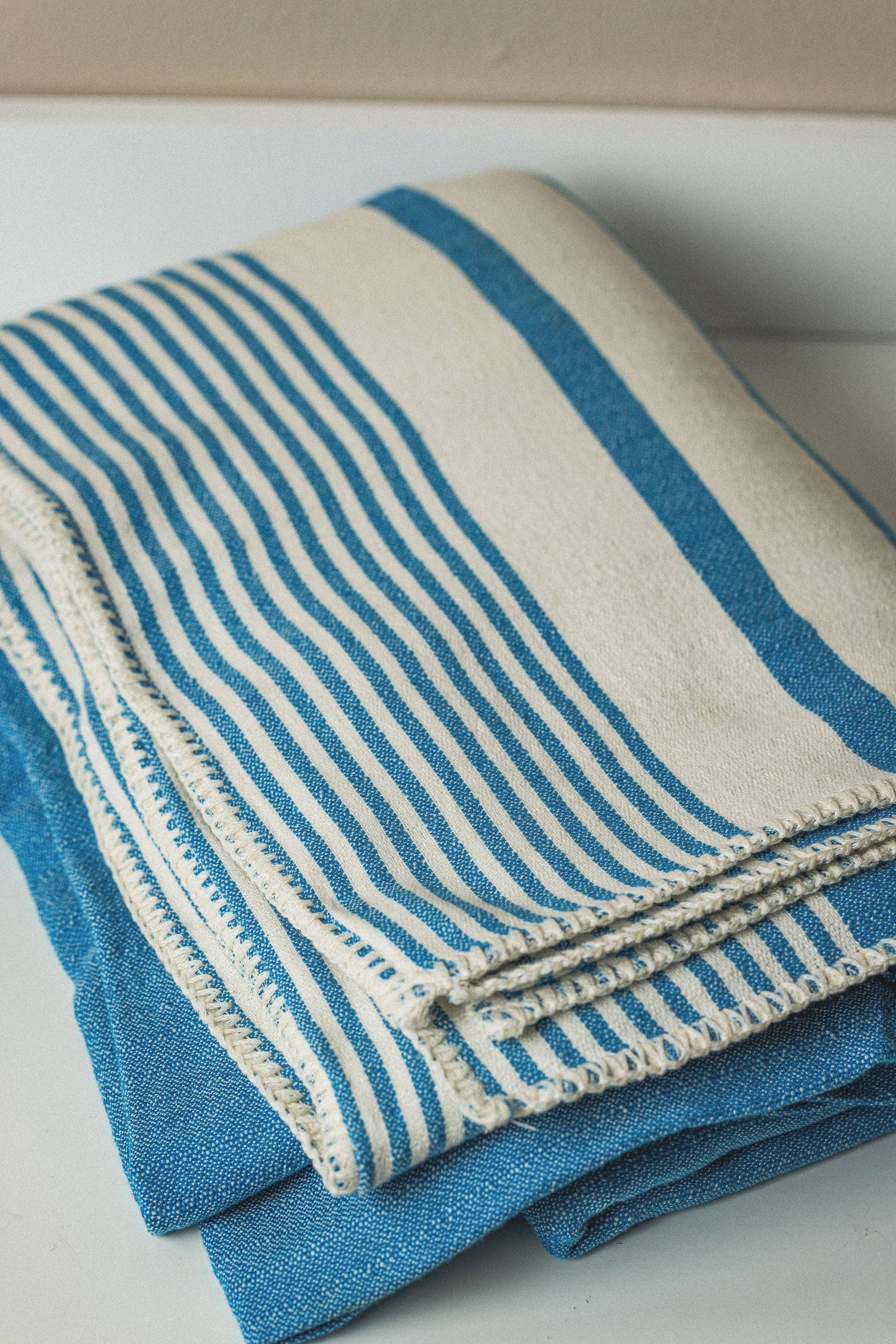 The Bali Market - Wholesale Throw Blanket - Essential Stripe XL - Turkish Blanket9